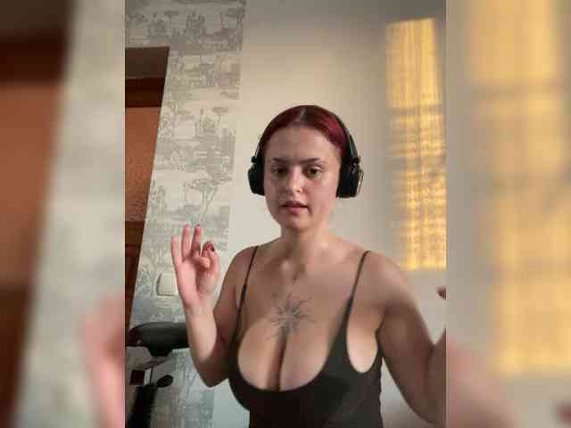 RedKettie webcam
