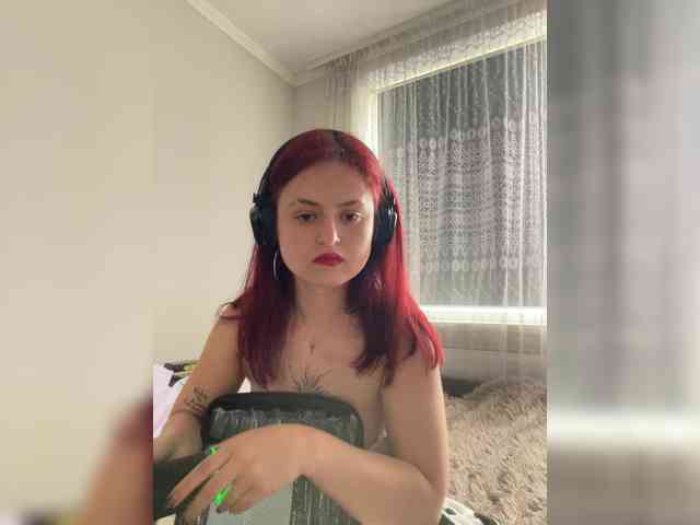 RedKettie webcam