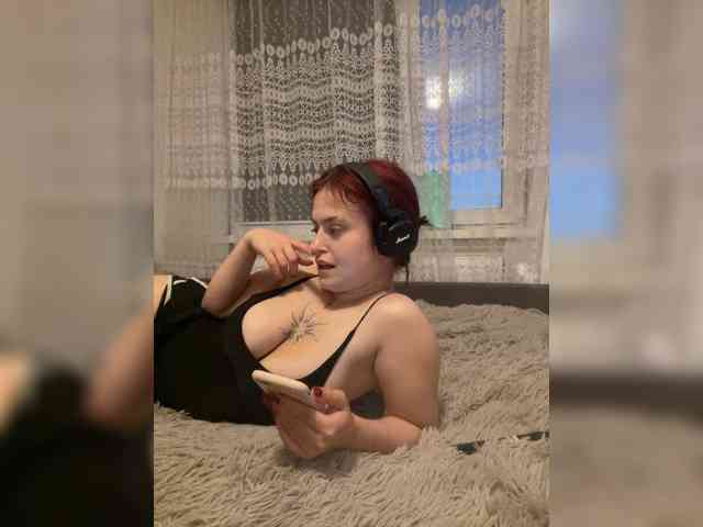 RedKettie webcam