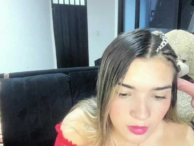 sara-candy live cam on BongaCams