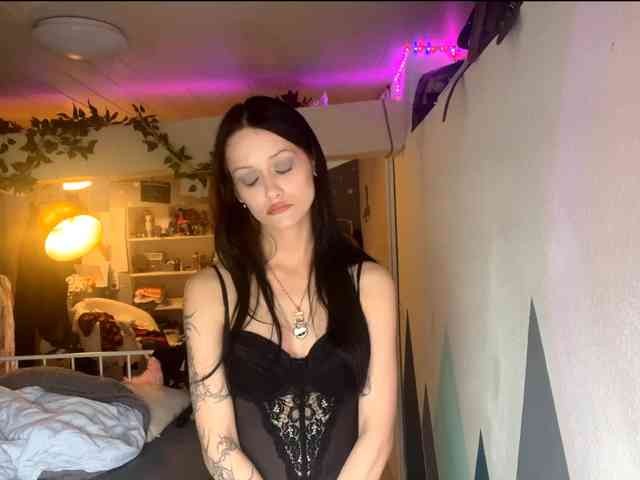 HanaMayoka webcam