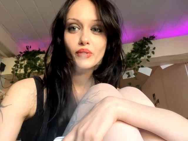 HanaMayoka webcam