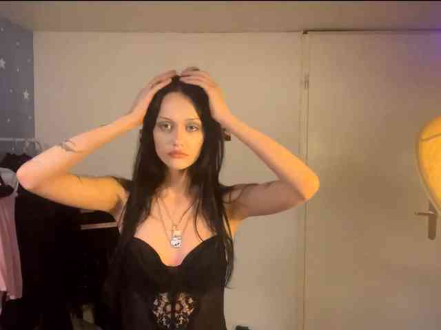 HanaMayoka webcam