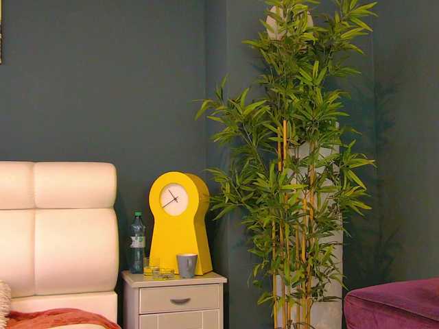 Tiny-Tease live cam on BongaCams
