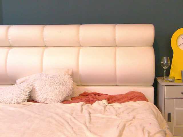 Tiny-Tease live cam on BongaCams