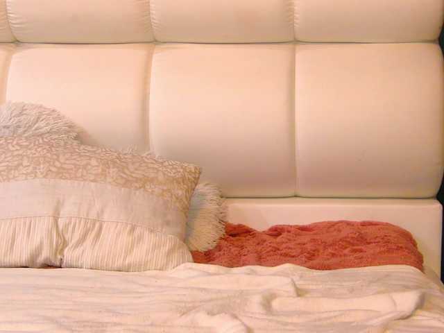 Tiny-Tease live cam on UnifiedCams