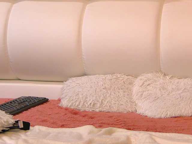 Tiny-Tease live cam on BongaCams