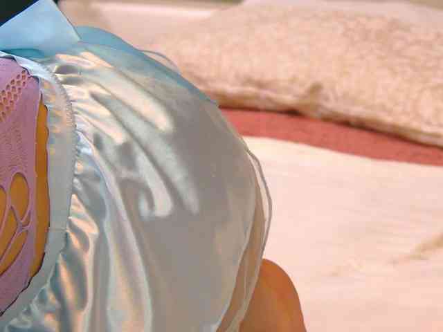 Tiny-Tease