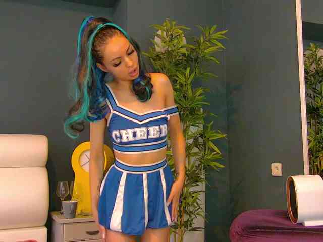 Tiny-Tease