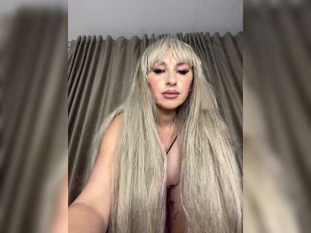 Alia666BFD live cam on BongaCams