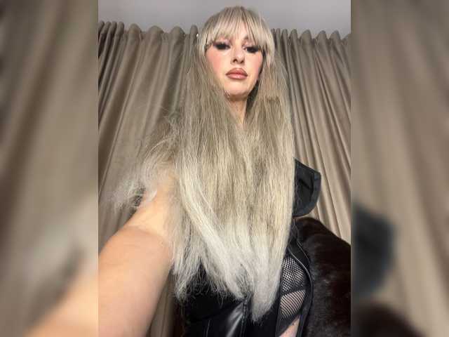 Alia666BFD live webcam show