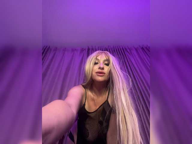 Alia666BFD live cam on BongaCams