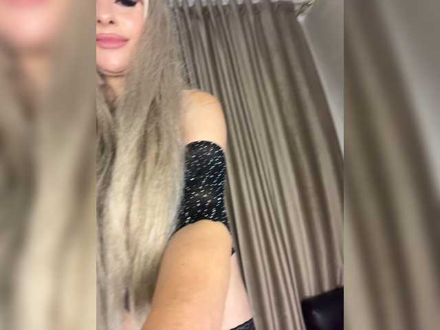 Alia666BFD live webcam show