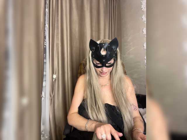 Alia666BFD live cam on BongaCams