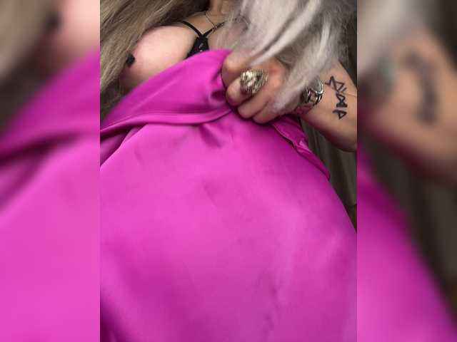 Alia666BFD live webcam show