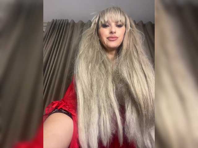 Alia666BFD live cam on BongaCams