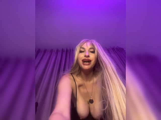 Alia666BFD live cam