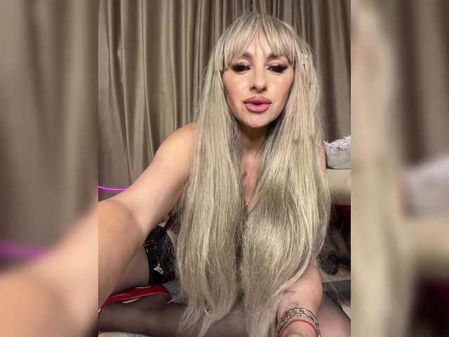 Alia666BFD live webcam show
