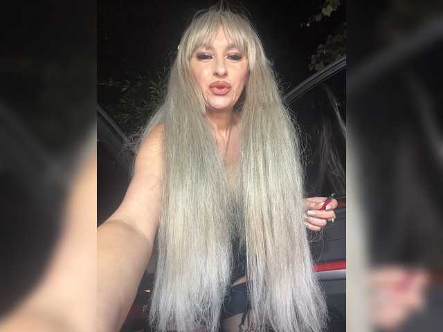 Alia666BFD live cam on BongaCams