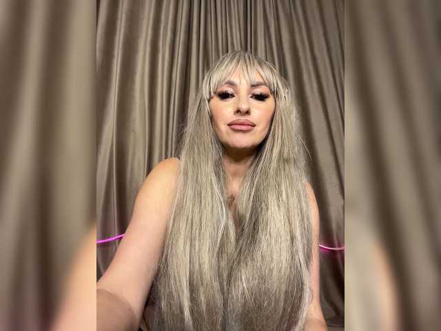 Alia666BFD live cam on BongaCams