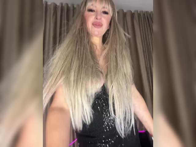 Alia666BFD live cam on BongaCams