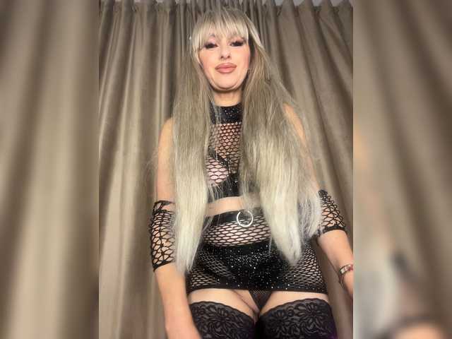 Alia666BFD live webcam show