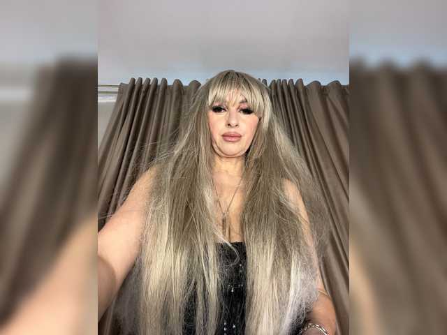 Alia666BFD live webcam show