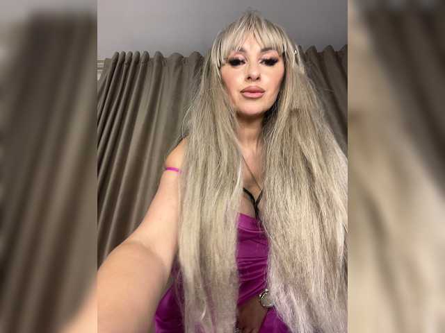 Alia666BFD live cam on BongaCams
