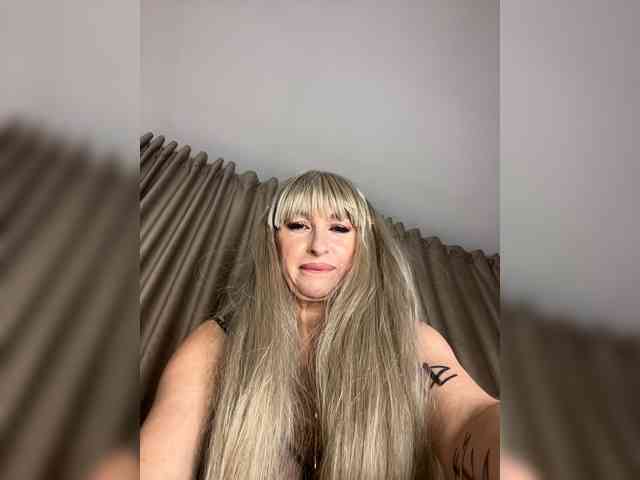 Alia666BFD webcam