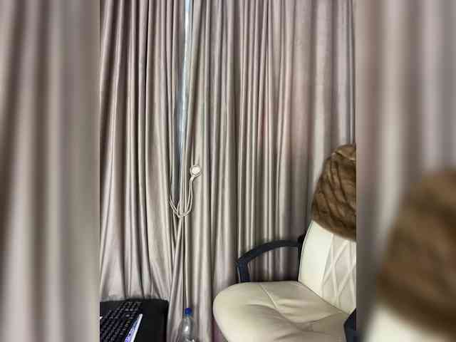 Alia666BFD webcam