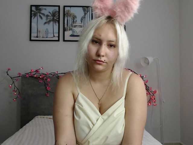 Martela-meri live cam on BongaCams