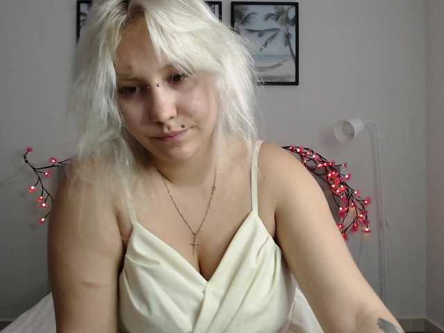 Martela-meri live cam on BongaCams