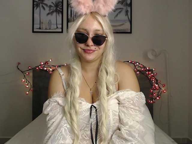 Martela-meri live cam on BongaCams
