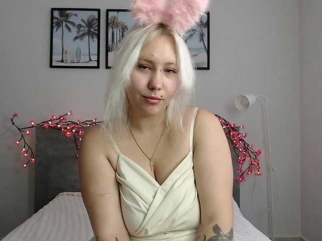 Martela-meri live cam on BongaCams