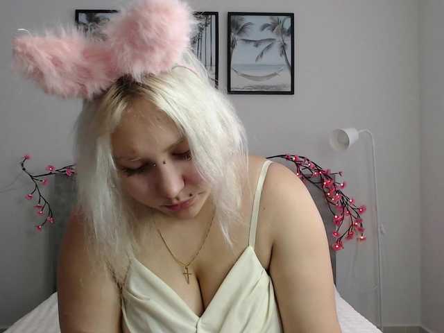Martela-meri live cam on BongaCams
