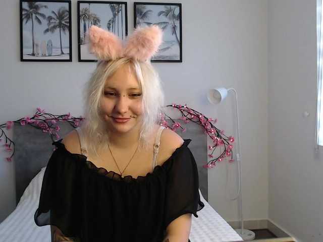 Martela-meri live cam on BongaCams