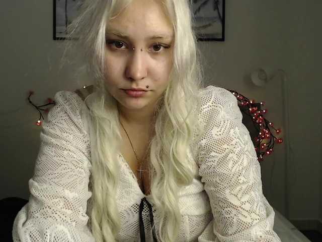 Martela-meri live cam on BongaCams