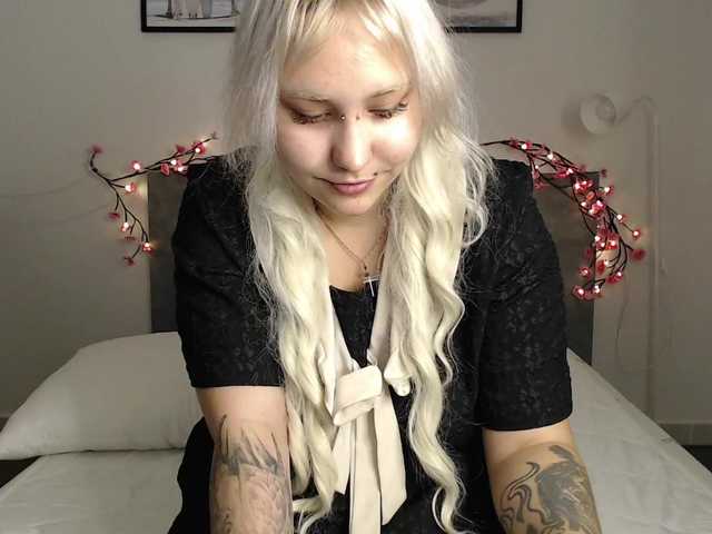Martela-meri live cam on BongaCams