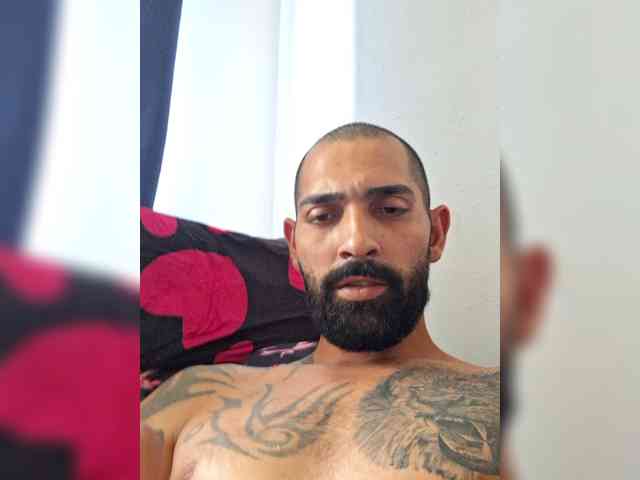 Iliyan991 Sex Cam Show