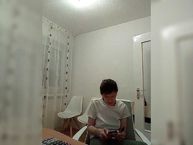 -COVID-19- live cam on BongaCams