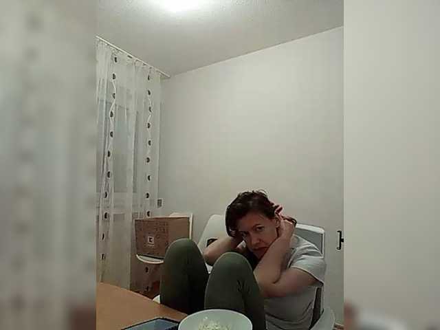 le modèle -COVID-19- est en webcam porno dans un show sur le site bongacams, il possède les tags suivants: White/Caucasian,Brunette,Hairy