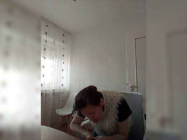 -COVID-19- live cam on BongaCams
