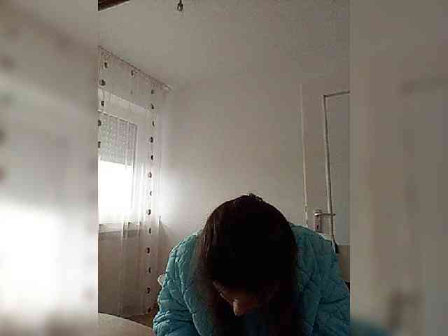 -COVID-19-'s webcam live show
