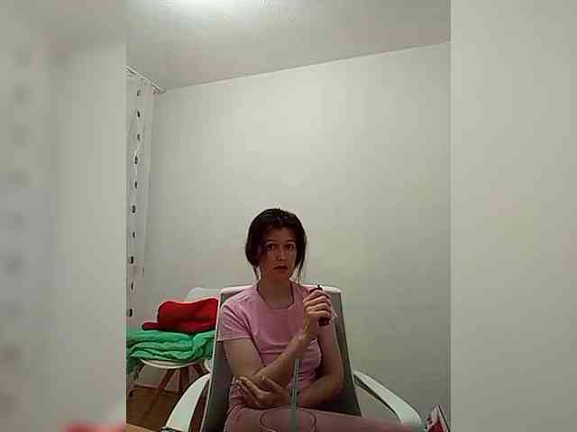 -COVID-19-'s webcam live show