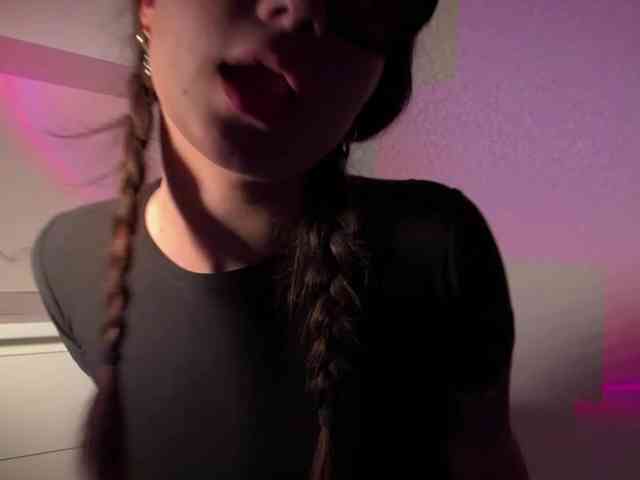 MisskyKiss webcam