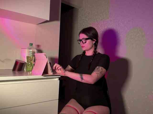 misskykiss's live room