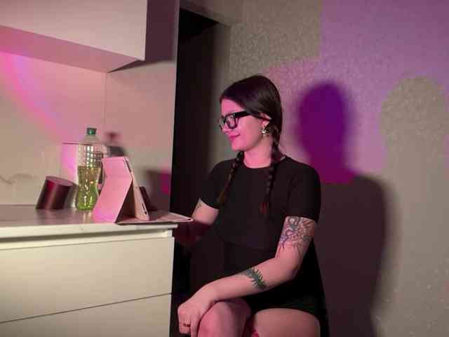 MisskyKiss webcam