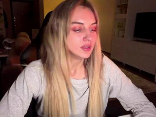 MissyKissy Porn Show