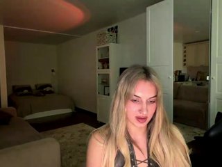 MissyKissy Porn Show