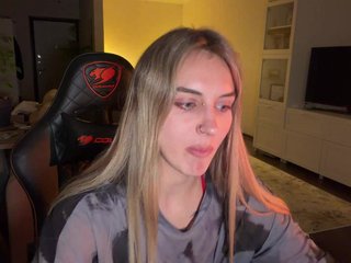MissyKissy Porn Show